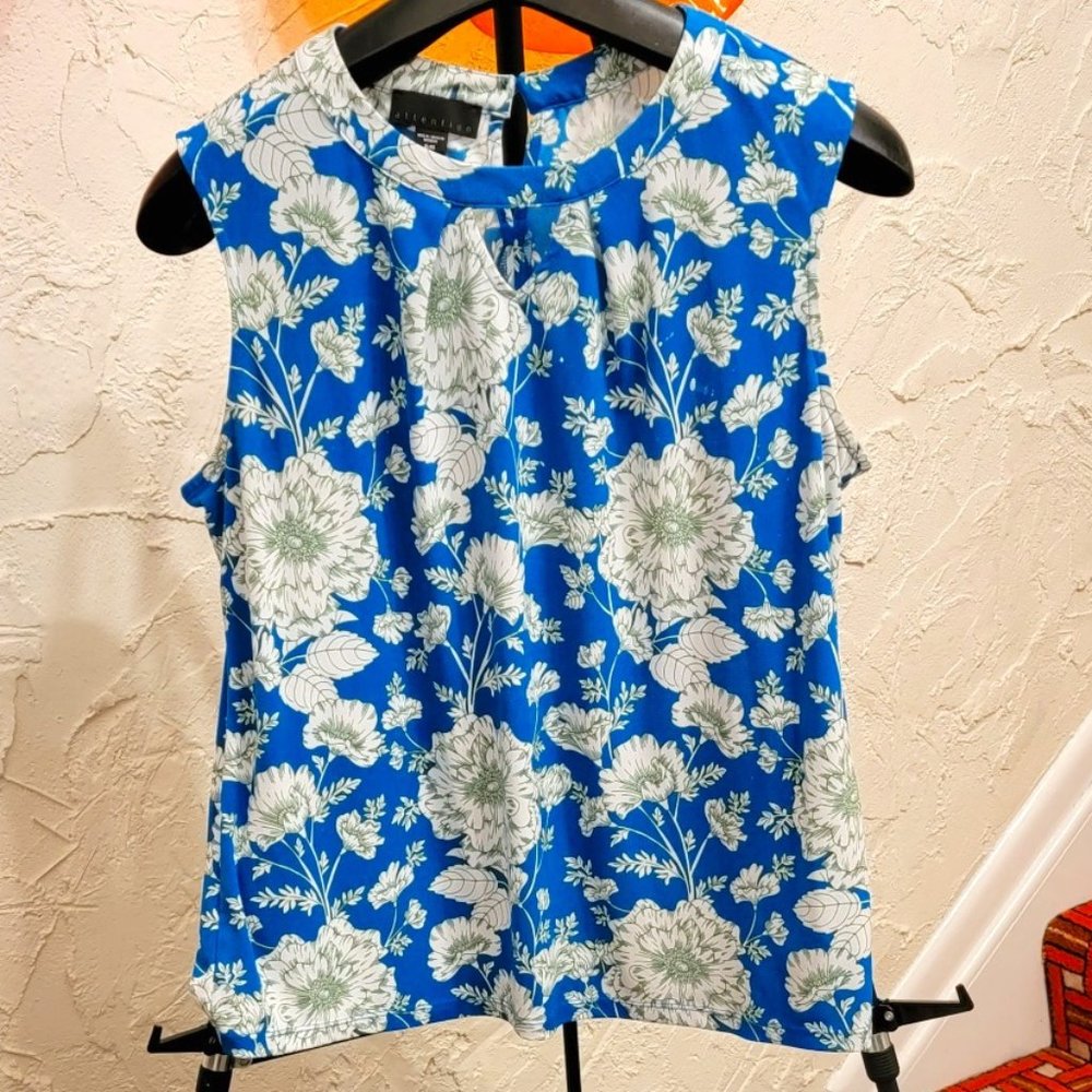 Attention Blue Floral Tank Top